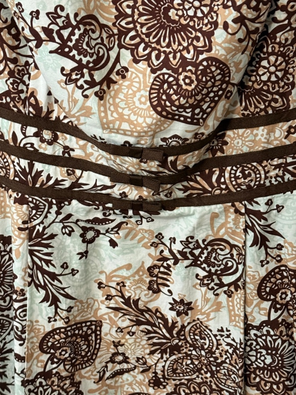 Floral Sleeveless Dress - Brown and Cream - Picture 4 of 4